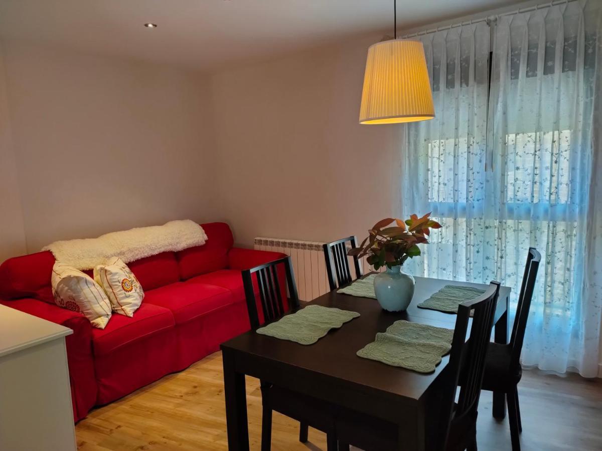 Apartamentos Antonia Cuzcurrita-Río Tirón Екстериор снимка